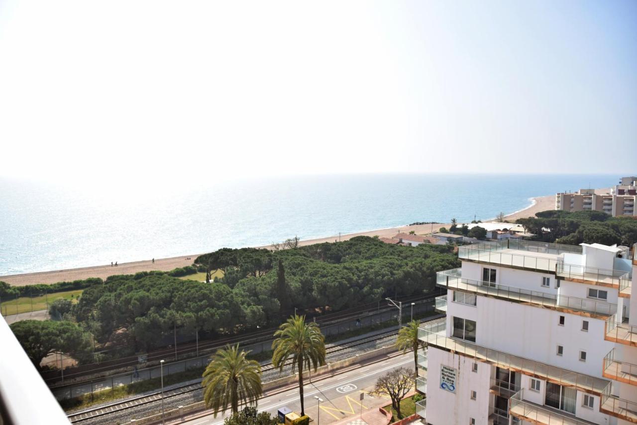 Apartamento Terraza Mar มัลกรัตเดมาร์ ภายนอก รูปภาพ