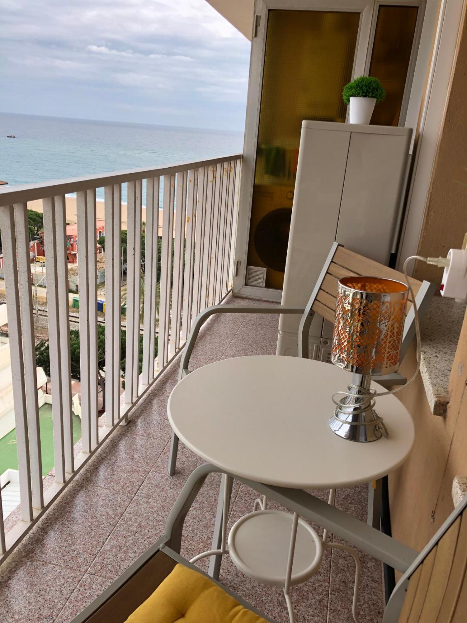 Apartamento Terraza Mar มัลกรัตเดมาร์ ภายนอก รูปภาพ